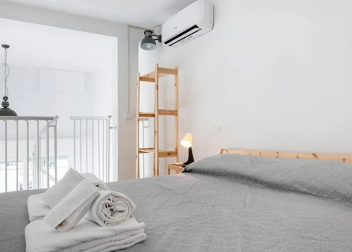 8 Lofts - - 1 Διαμέρισμα
