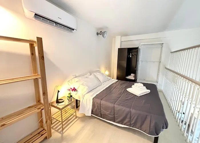 8 Lofts - - 1 *