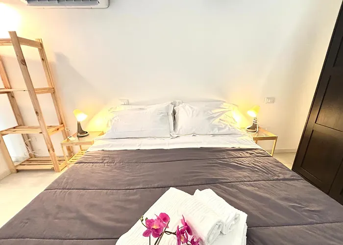 Διαμέρισμα 8 Lofts - - 1