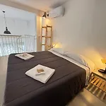 Melandra'S Home Apartmán *