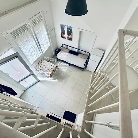 Lejlighed Melandra'S Home