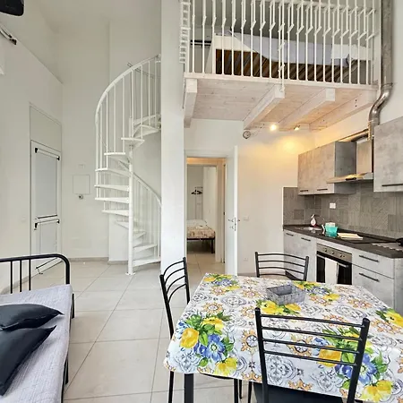 Apartamento 8 Lofts - - 1